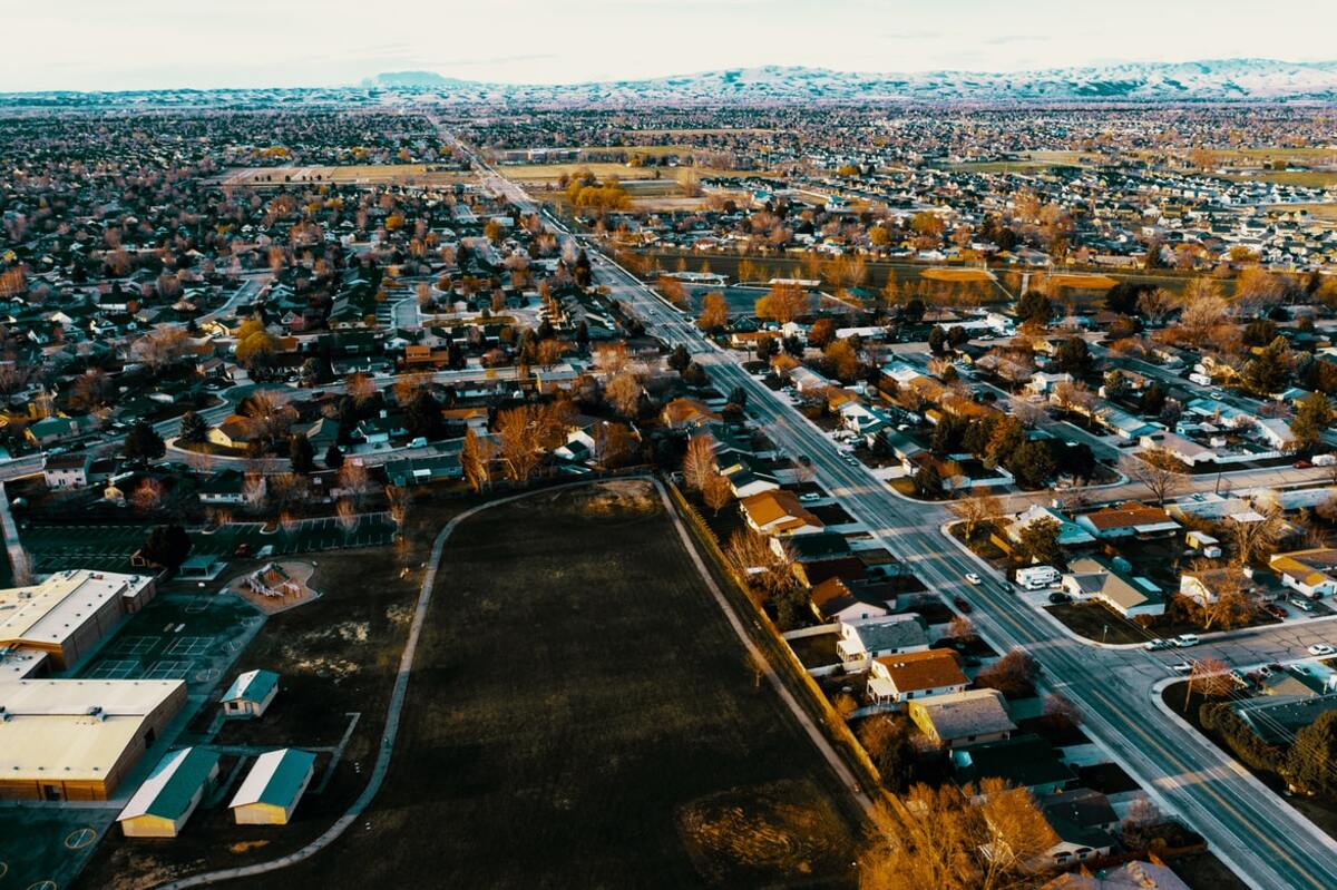 MOVING TO BOISE