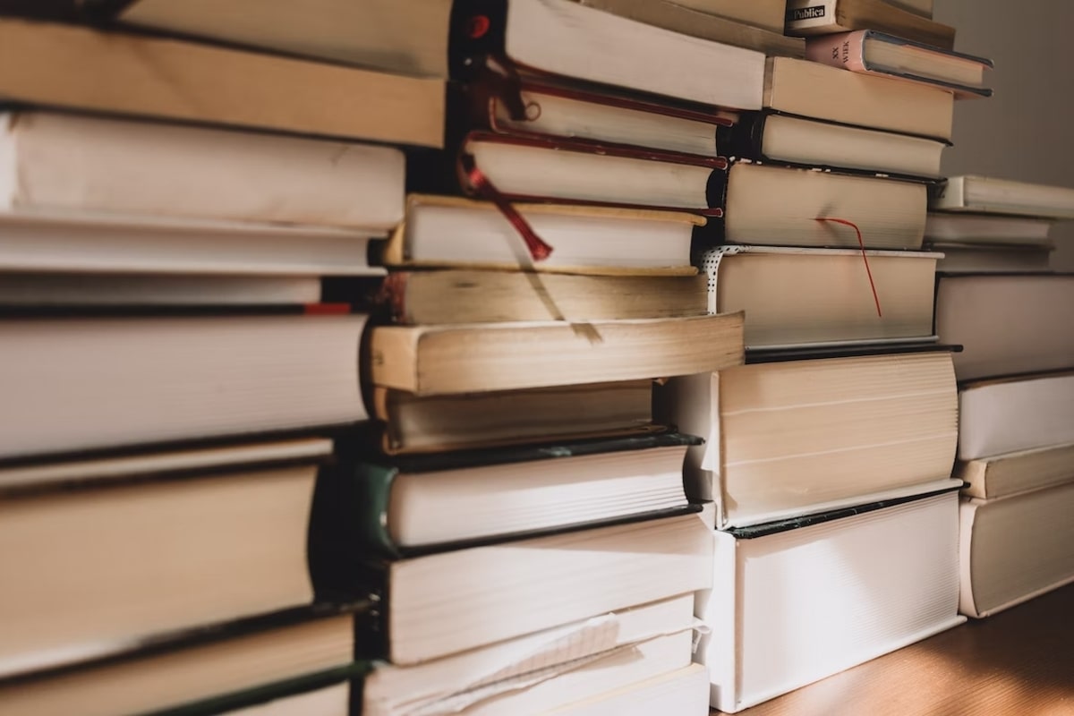 How to Pack Books for Moving